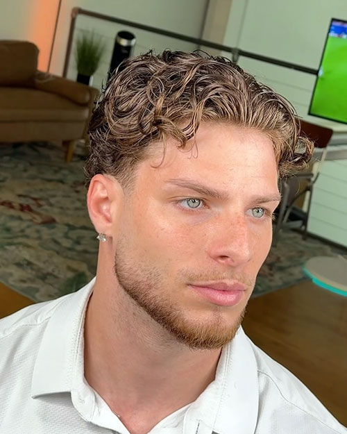 1990s Middle Part